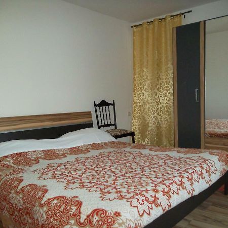 Hodak Apartment 内里吉恩 外观 照片